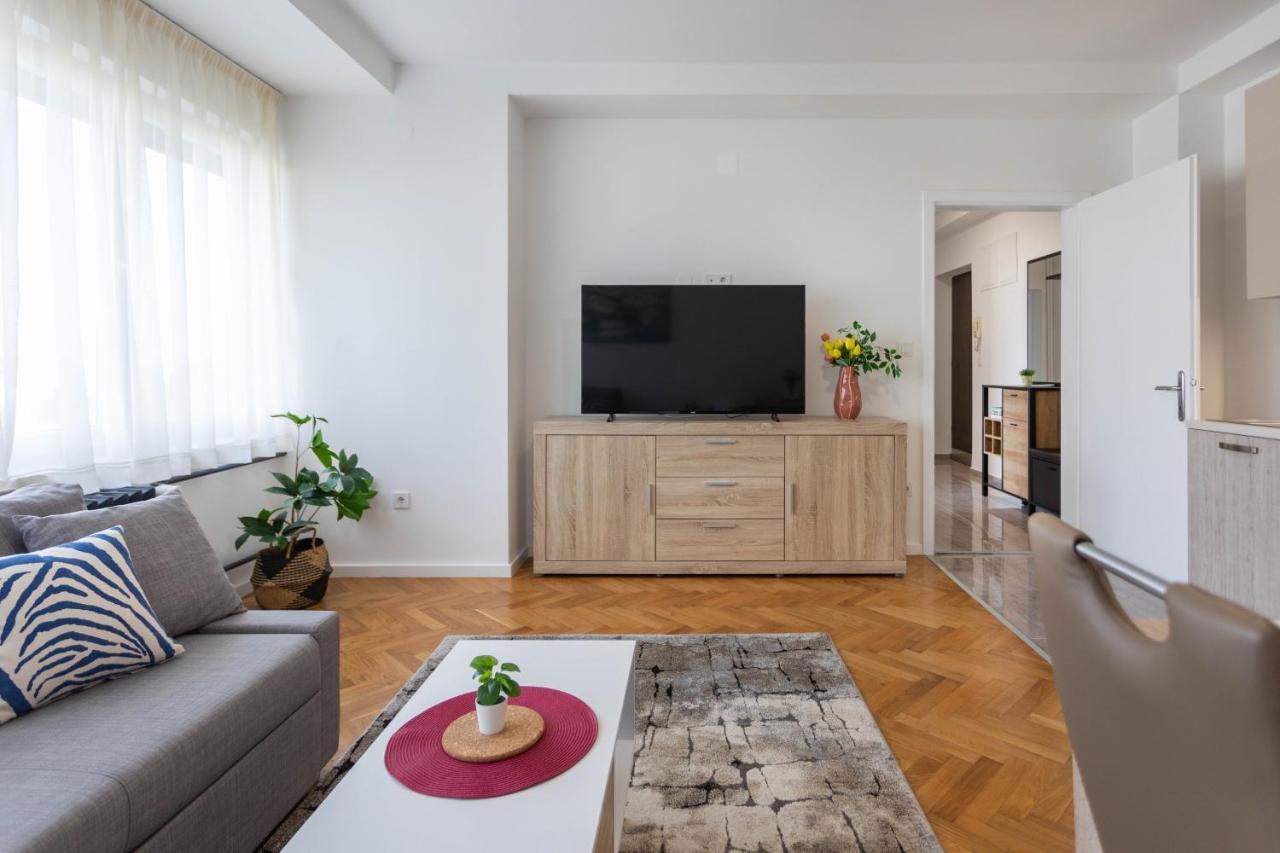 Spacious 2Bdr Apartment- Skyline View Zagabria Esterno foto