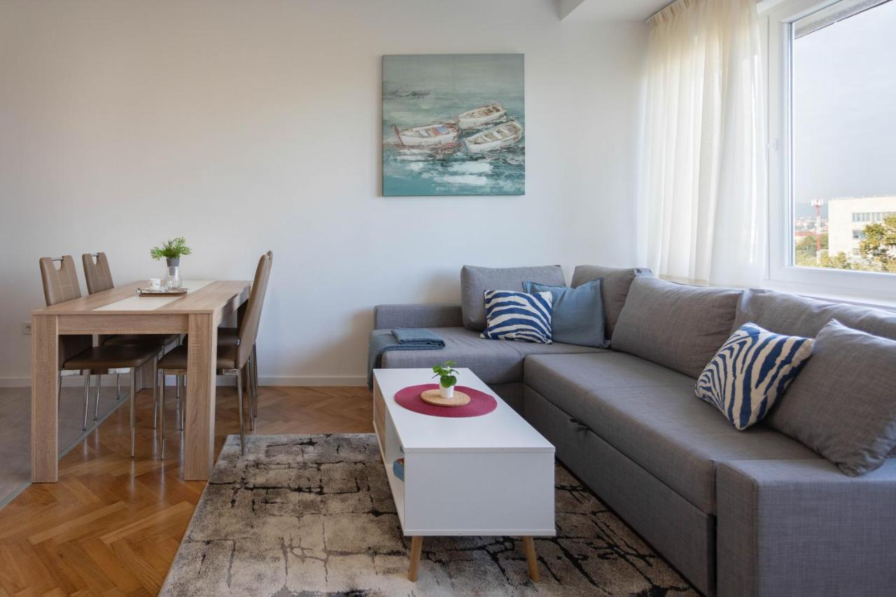 Spacious 2Bdr Apartment- Skyline View Zagabria Esterno foto